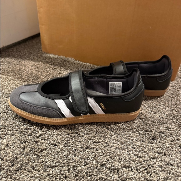 Adidas Samba Mary Jane’s - Picture 2 of 4